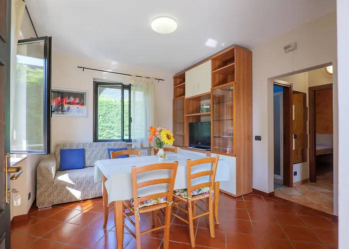 בית נופש Giardino קנוביו